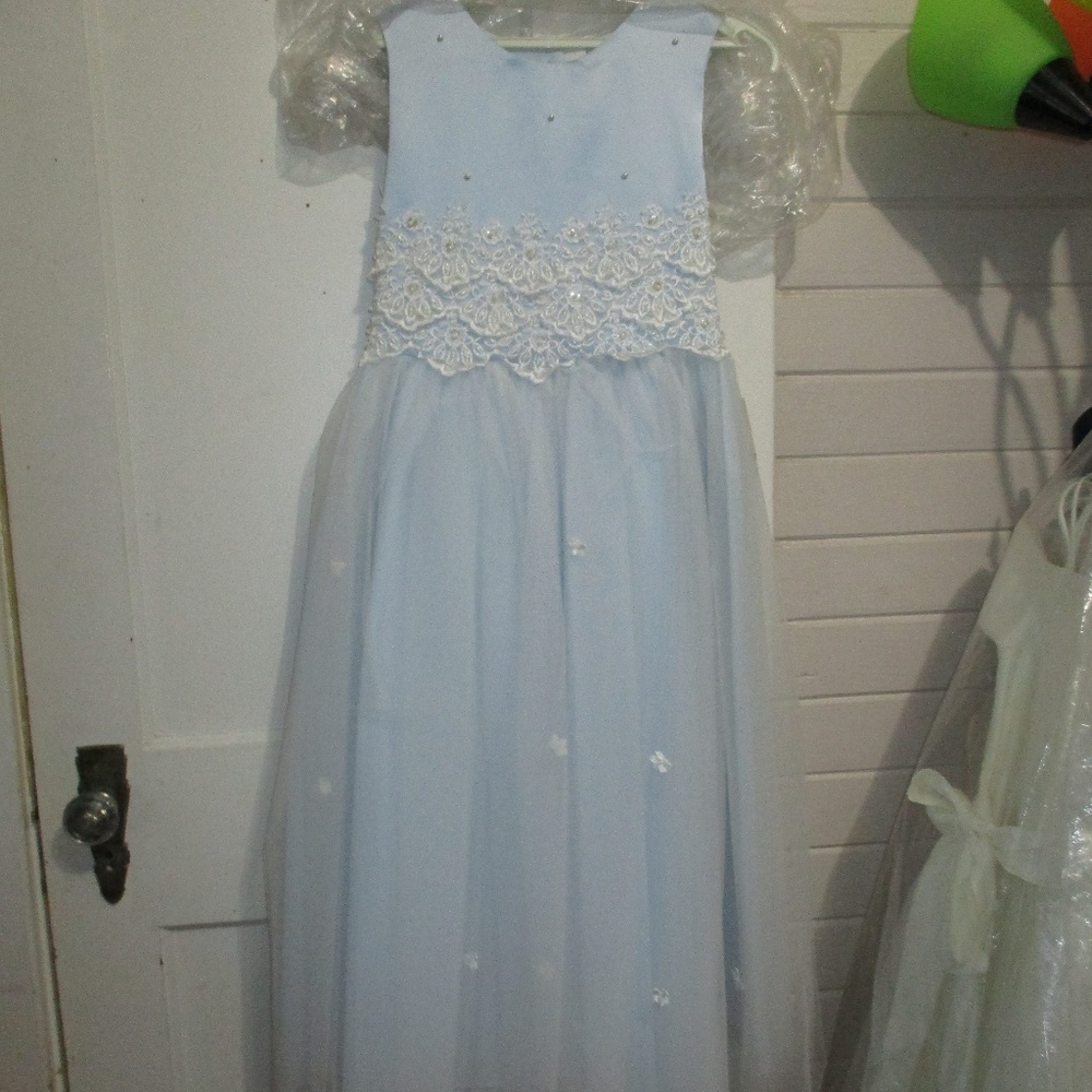 KID COLLECTION. GIRLS 12. LIGHT BLUE.FORMAL.NWT